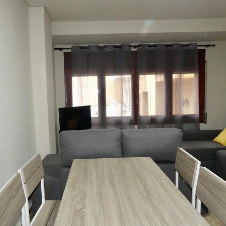Apartament Encantador Al Centre De Vic Aptgarbi מראה חיצוני תמונה
