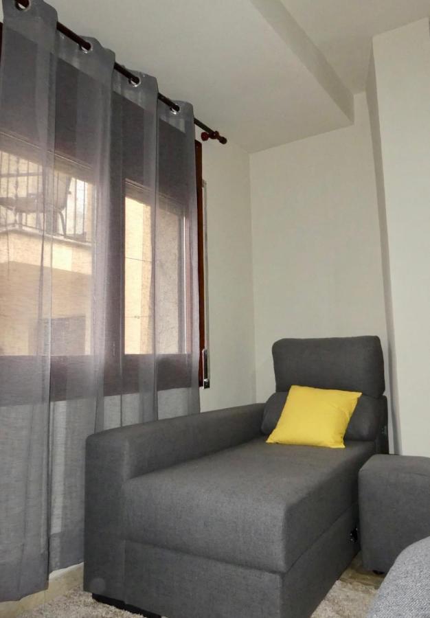 Apartament Encantador Al Centre De Vic Aptgarbi מראה חיצוני תמונה