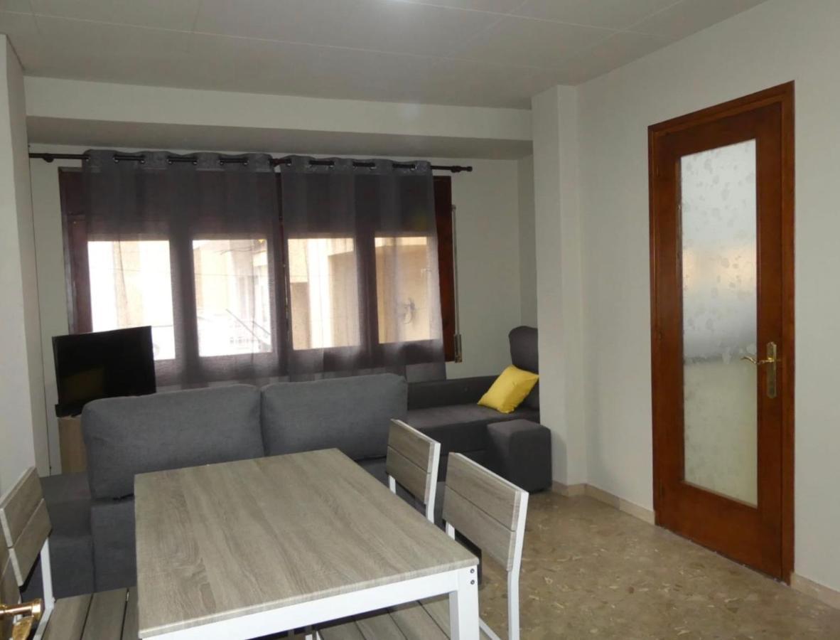 Apartament Encantador Al Centre De Vic Aptgarbi מראה חיצוני תמונה