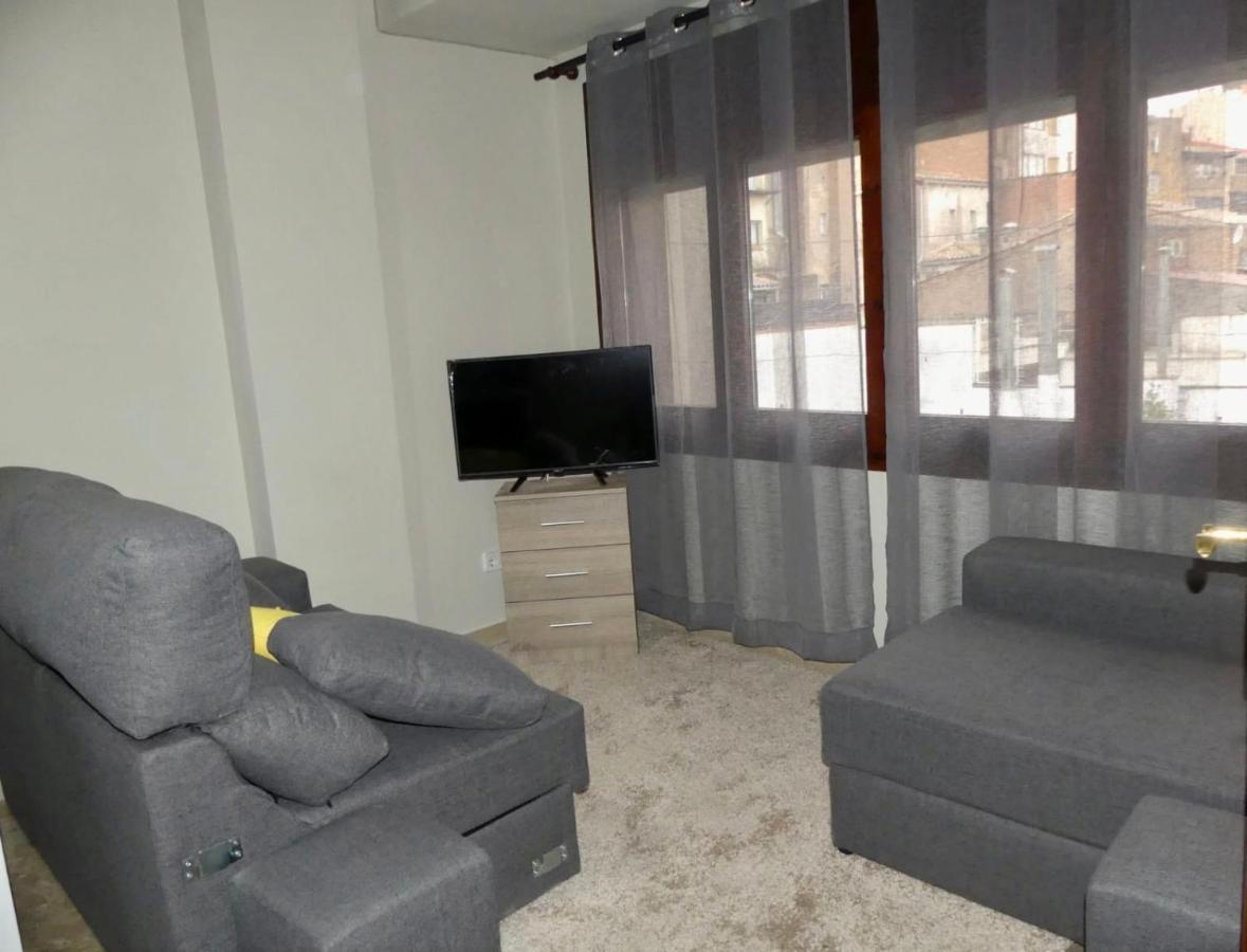 Apartament Encantador Al Centre De Vic Aptgarbi מראה חיצוני תמונה