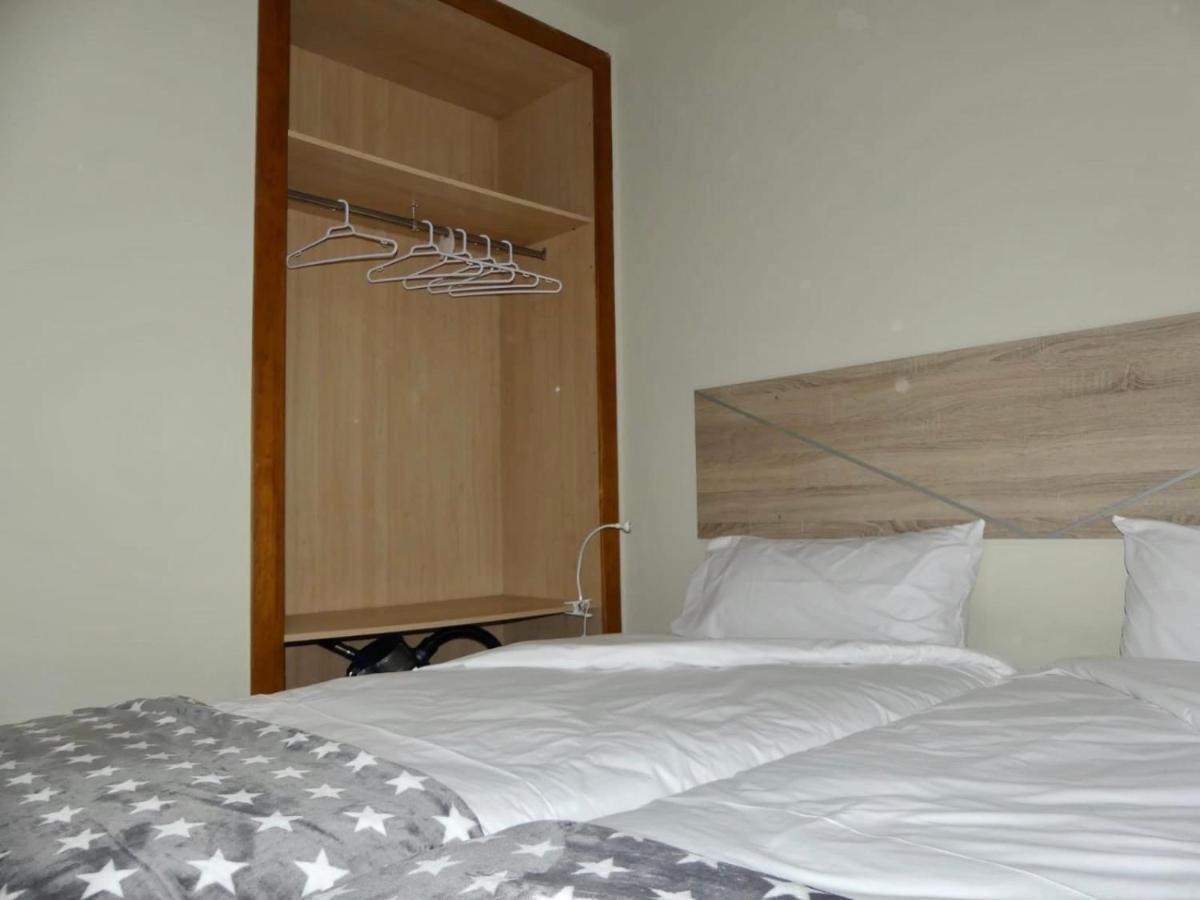 Apartament Encantador Al Centre De Vic Aptgarbi מראה חיצוני תמונה