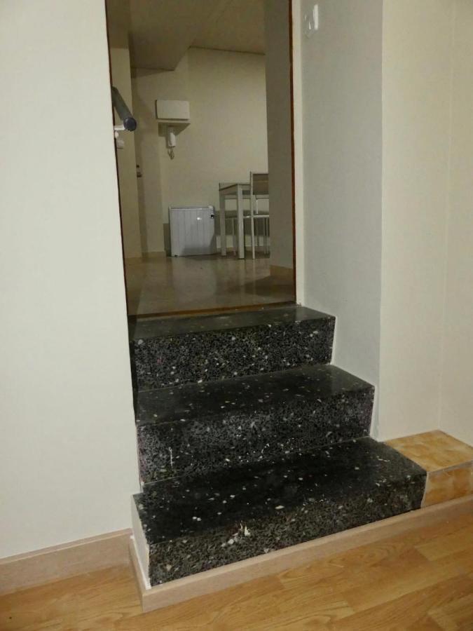 Apartament Encantador Al Centre De Vic Aptgarbi מראה חיצוני תמונה